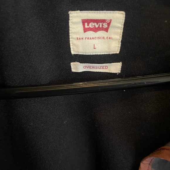 Levi's Black and Gray Jacket with Burgandy  Trim - Picture 6 of 6